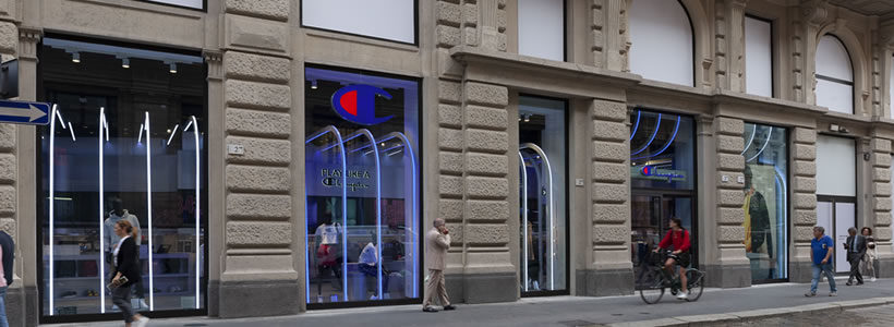 chef Helt vildt kapok CHAMPION PREMIUM STORE Milan. | AN Shopfitting Magazine