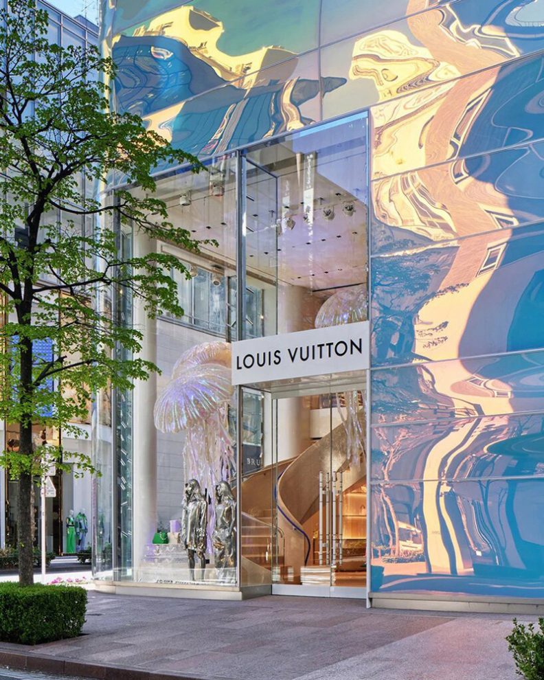 Louis Vuitton opens Peter Marino-renovated London flagship