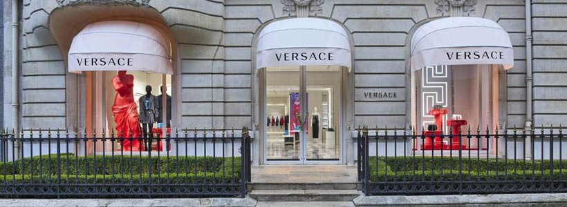 Paris France July 2017 Versace Fashion Luxury Store Avenue