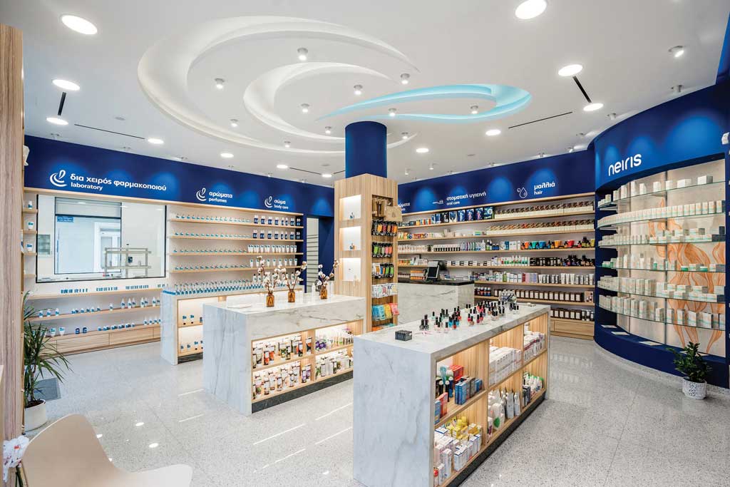 scelta dei colori per l'interior design di una farmacia in Grecia