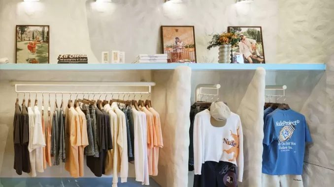 El Departamento reinventa l'essenza di Ibiza con il primo flagship store di Nude Project nelle Baleari