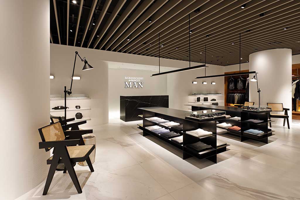 Wonderwall progetta la Boutique Le Grand Closet De Parigot / Man a Tokyo