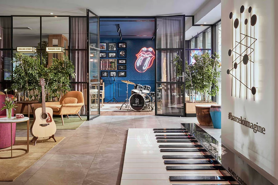 Hotel Barceló Imagine: un design che ama la musica