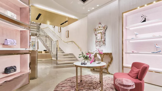 Roger Vivier apre la sua prima boutique a Venezia